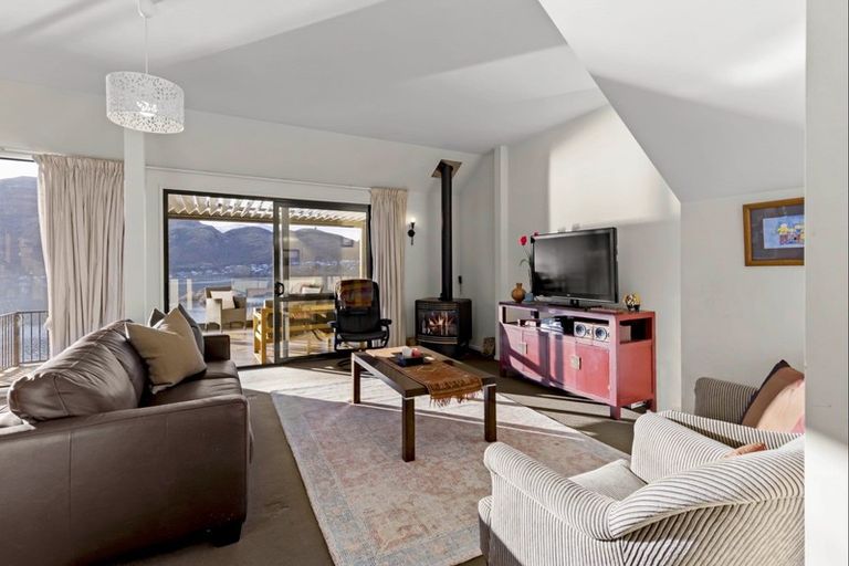 Photo of property in 7b Willow Place, Kawarau Falls, Queenstown, 9300
