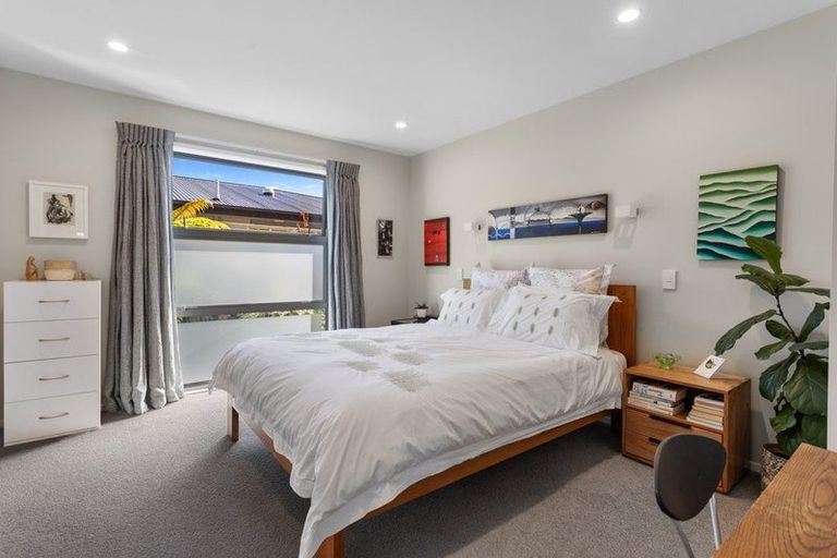 Photo of property in 140 Port Hills Road, Heathcote Valley, Christchurch, 8022