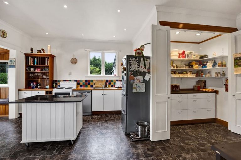 Photo of property in 1312 Devon Road, Brixton, Waitara, 4382