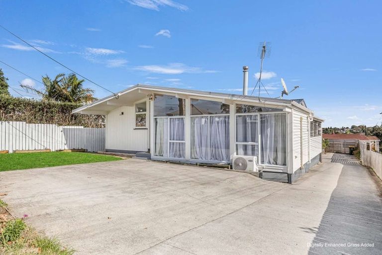 Photo of property in 116 Birkdale Road, Birkdale, Auckland, 0626