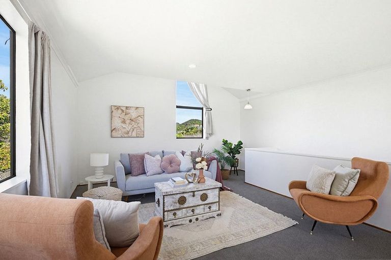 Photo of property in 3 Tedder Way, Karori, Wellington, 6012