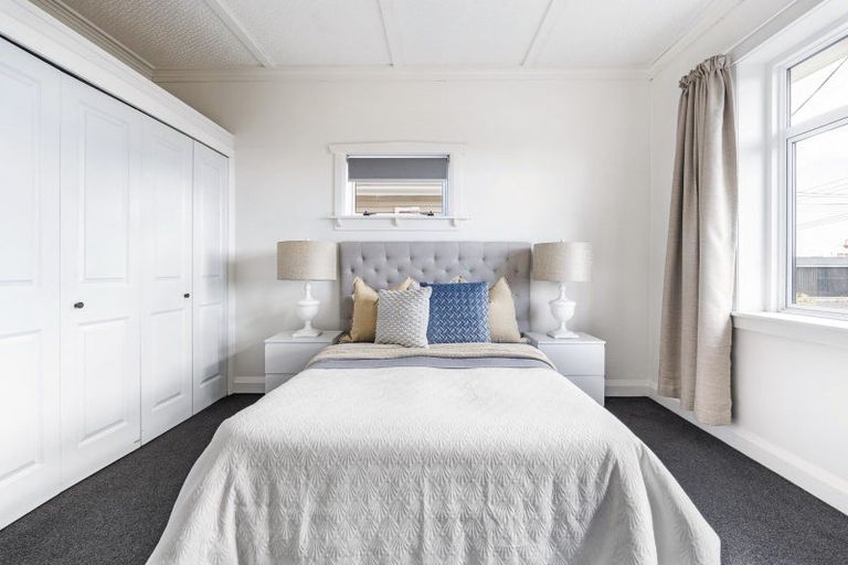 Photo of property in 100 Lemon Street, New Plymouth, 4312