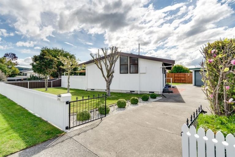 Photo of property in 24a Wharerangi Road, Tamatea, Napier, 4112