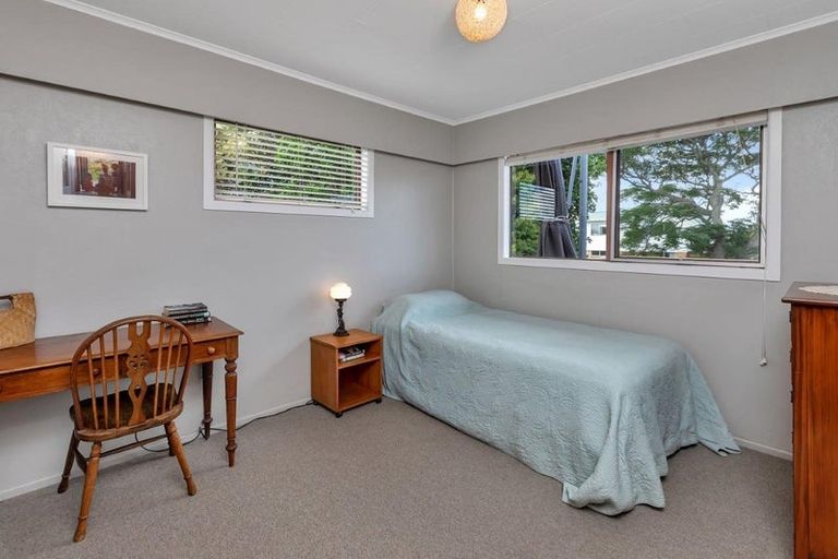 Photo of property in 94 One Tree Point Road, One Tree Point, 0118