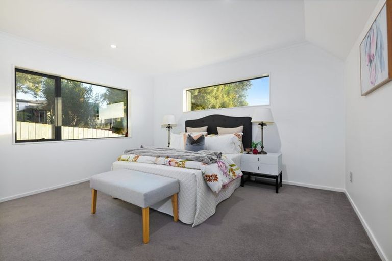 Photo of property in 37c Simpson Road, Ranui, Auckland, 0612