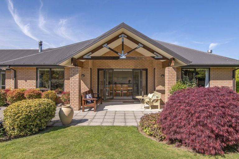 Photo of property in 2 Kowhai Drive, Darfield, 7510