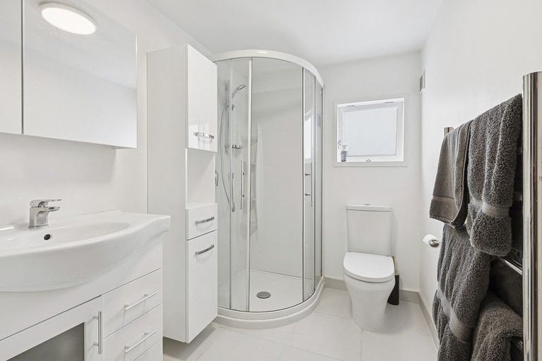 Photo of property in 1/1 Cottleville Terrace, Thorndon, Wellington, 6011