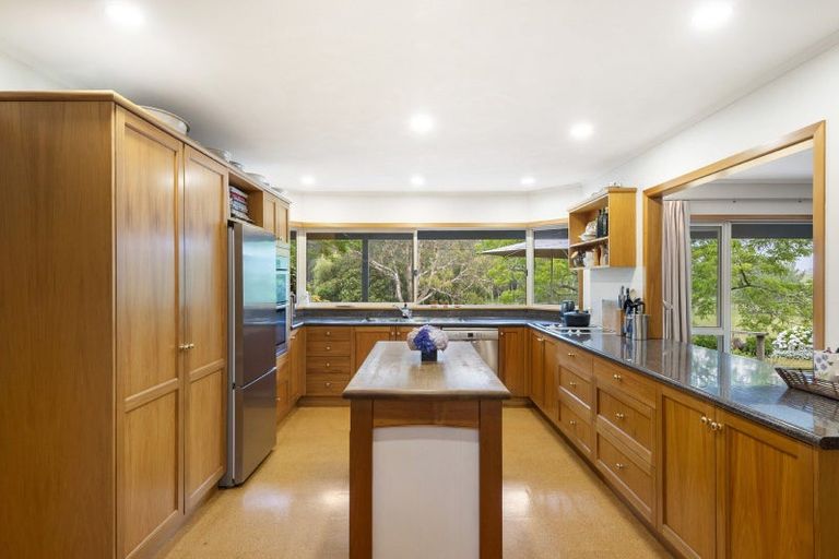 Photo of property in 64 Gatland Road, Opaheke, Papakura, 2113