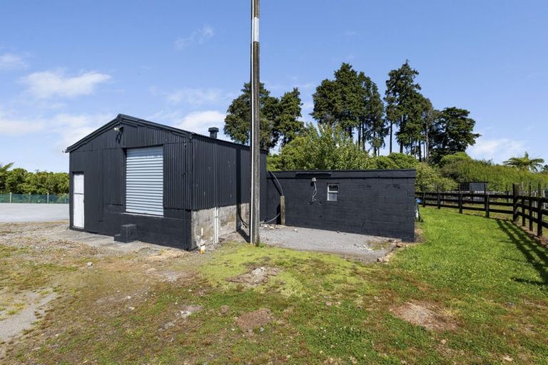 Photo of property in 2319 Mountain Road, Tariki, Inglewood, 4390