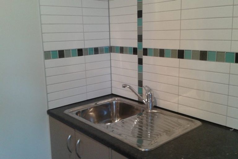 Photo of property in 123 Normandale Road, Normandale, Lower Hutt, 5010