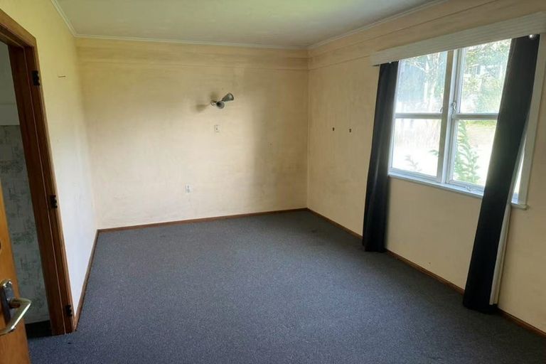 Photo of property in 41 Birkdale Road, Birkdale, Auckland, 0626