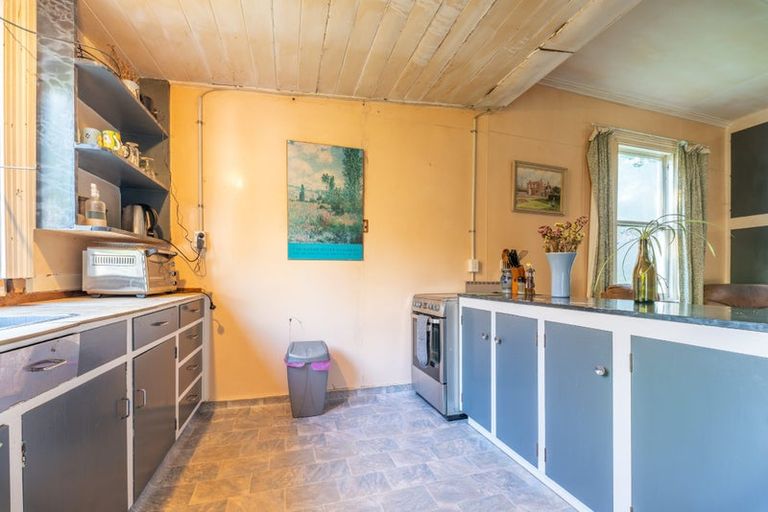 Photo of property in 10 Hodges Road, Waimate, 7977