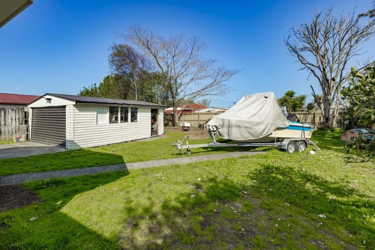 Photo of property in 15 Sheehan Avenue, Papakura, 2110