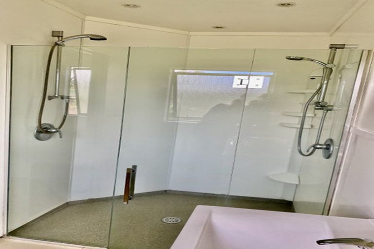 Photo of property in 17 Clarks Lane, Hobsonville, Auckland, 0618