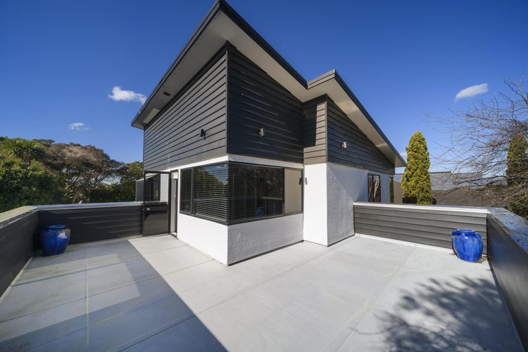 Photo of property in 26 Hanmer Place, Highbury, Palmerston North, 4412