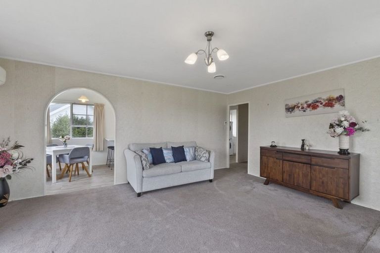 Photo of property in 5 Tui Place, Te Kowhai, Hamilton, 3288
