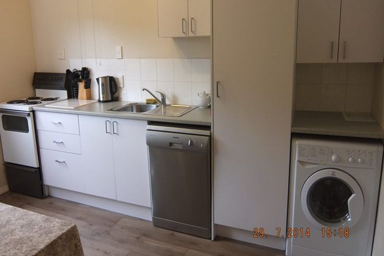 Photo of property in 26b Delhi Crescent, Khandallah, Wellington, 6035