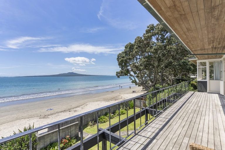 Photo of property in 21 The Strand, Takapuna, Auckland, 0622