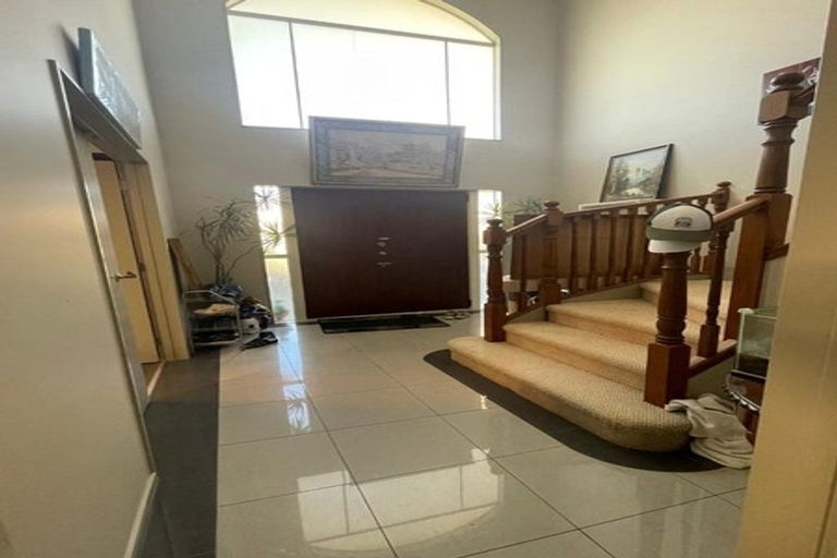 Photo of property in 10 Agapanthus Place, Flat Bush, Auckland, 2016