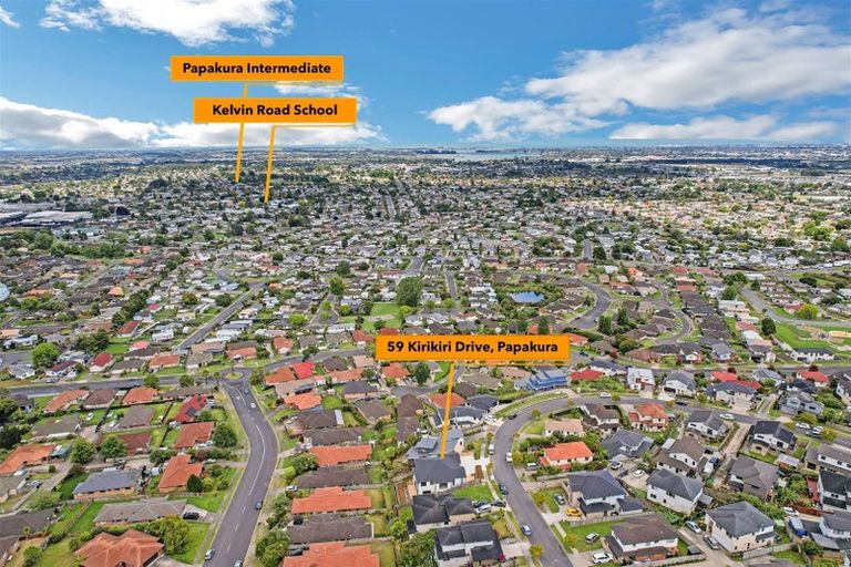 Photo of property in 59 Kirikiri Drive, Papakura, 2110