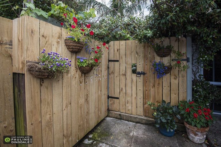 Photo of property in 49 Station Road, Te Kamo, Whangarei, 0112