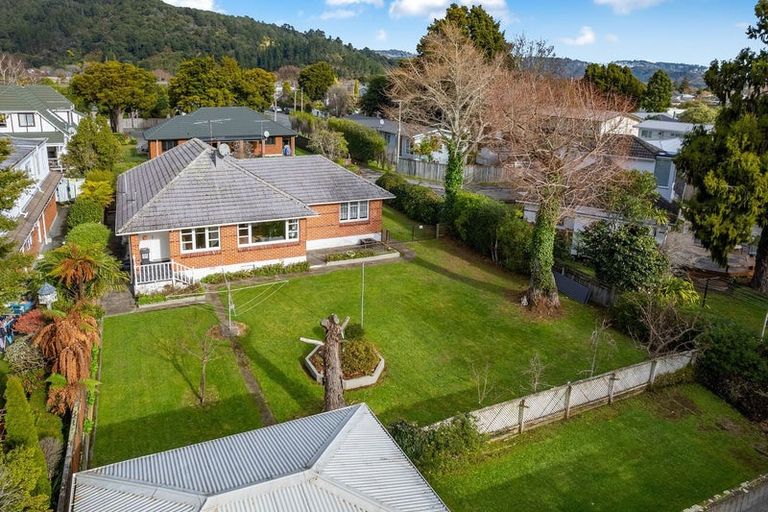 Photo of property in 8a Wood Street, Wallaceville, Upper Hutt, 5018