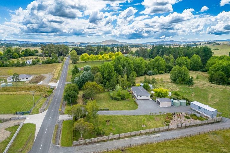 Photo of property in 307 White Road, Waipawa, Otane, 4277