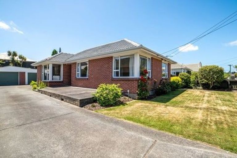 Photo of property in 63 Vardon Crescent, Shirley, Christchurch, 8061