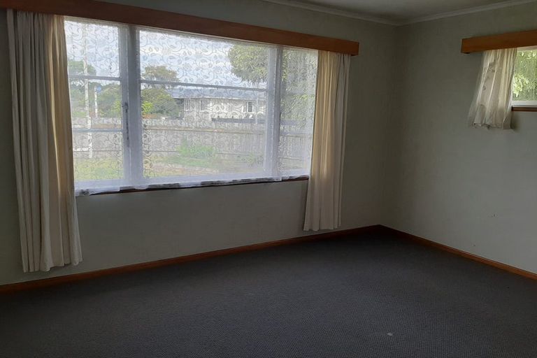 Photo of property in 14 Waterloo Crescent, Hokowhitu, Palmerston North, 4410