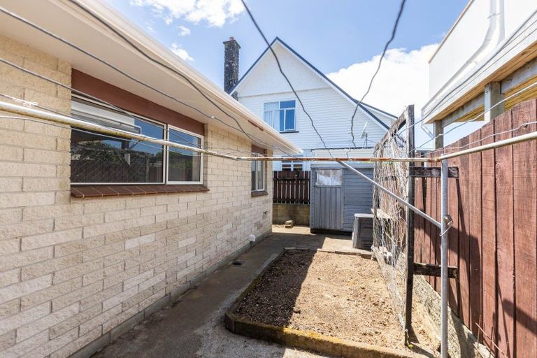 Photo of property in 57 Barrett Street, Westown, New Plymouth, 4310