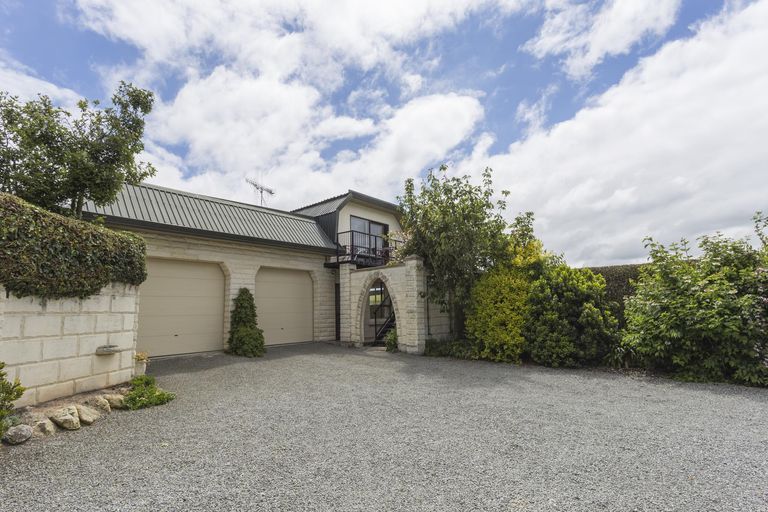 Photo of property in 55 Airedale Road, Weston, Oamaru, 9401