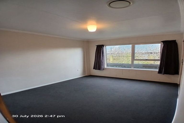 Photo of property in 5a Rennell Street, Frankleigh Park, New Plymouth, 4310
