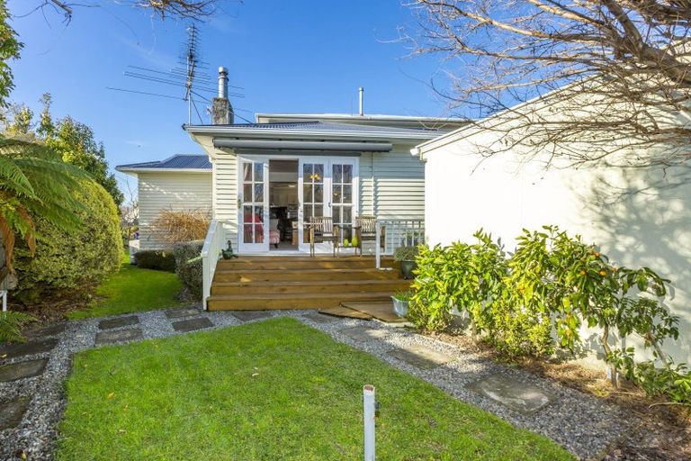 Photo of property in 10a Stephen Street, Trentham, Upper Hutt, 5018