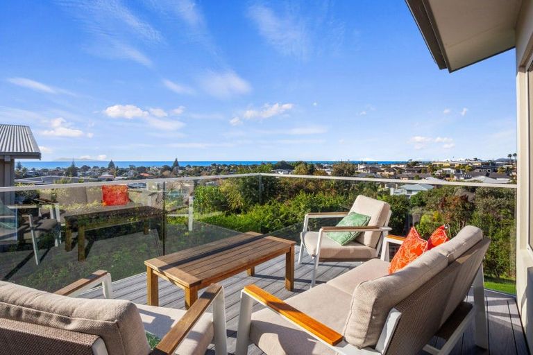 Photo of property in 13 Tohora View, Waihi Beach, 3611