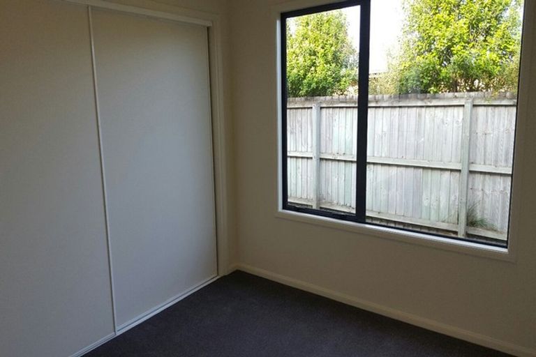 Photo of property in 8 Sandholm Close, North New Brighton, Christchurch, 8083
