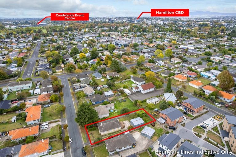 Photo of property in 44 Ross Crescent, Fairfield, Hamilton, 3214