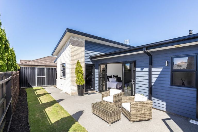 Photo of property in 1 Tangy Loch Lane, Broomfield, Christchurch, 8042