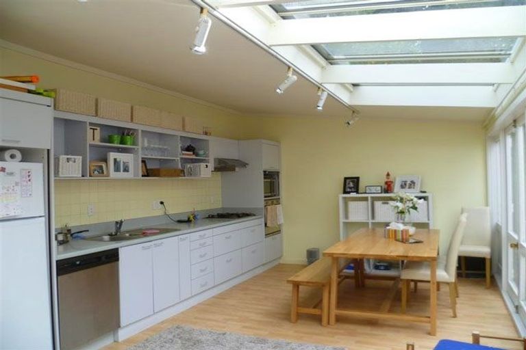 Photo of property in 360 Tinakori Road, Thorndon, Wellington, 6011