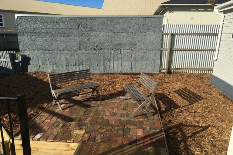 Photo of property in 37 Tahuna Road, Tainui, Dunedin, 9013