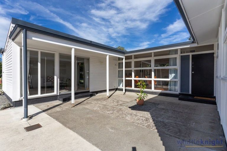 Photo of property in 27 Wayside Avenue, Burnside, Christchurch, 8053