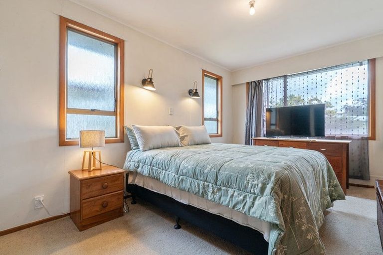 Photo of property in 11 Cargill Street, Papakura, 2110