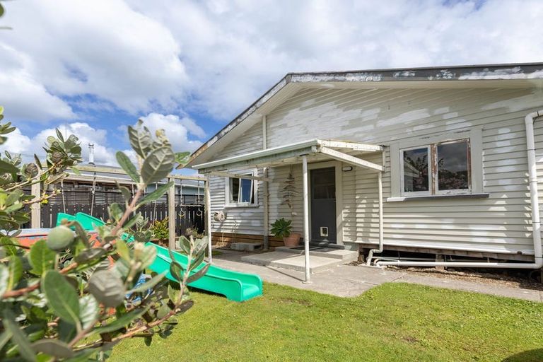 Photo of property in 117 Marlborough Street, Greymouth, 7805