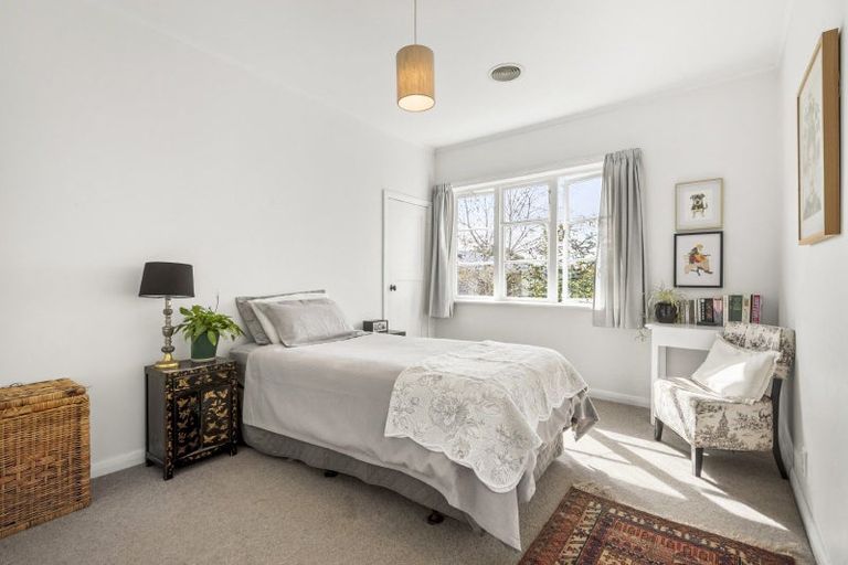 Photo of property in 16 Achilles Crescent, Narrow Neck, Auckland, 0624