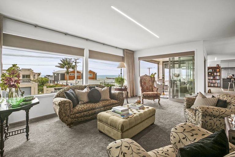 Photo of property in 21 Hine Street, New Plymouth, 4310