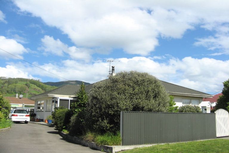 Photo of property in 21 Willow Avenue, Stoke, Nelson, 7011