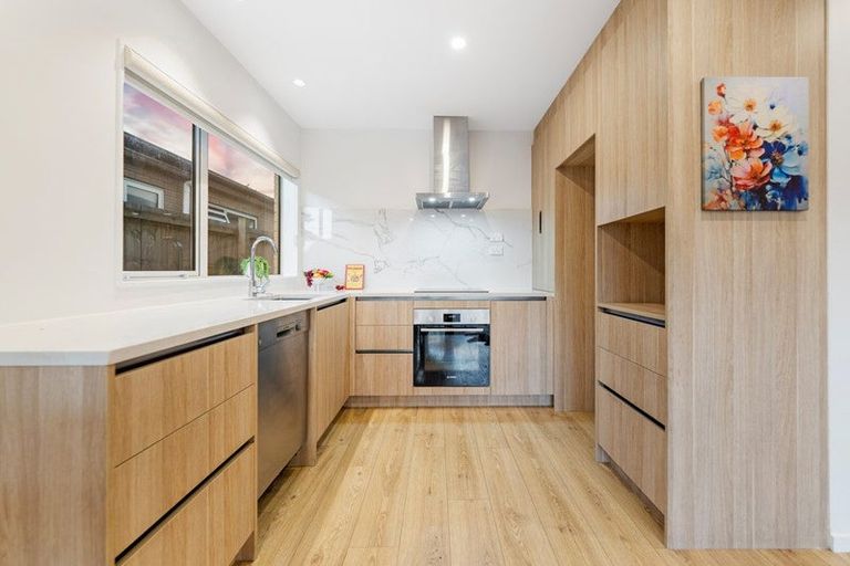 Photo of property in 61c Settlement Road, Papakura, 2110