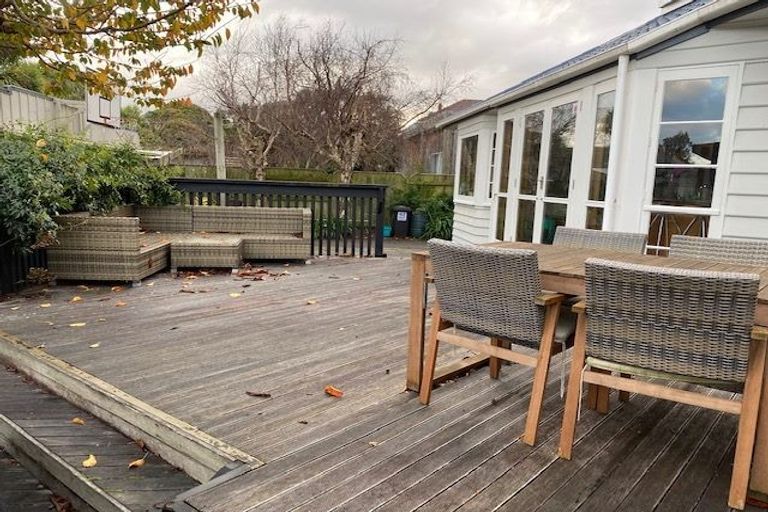 Photo of property in 44 Hathaway Avenue, Boulcott, Lower Hutt, 5010