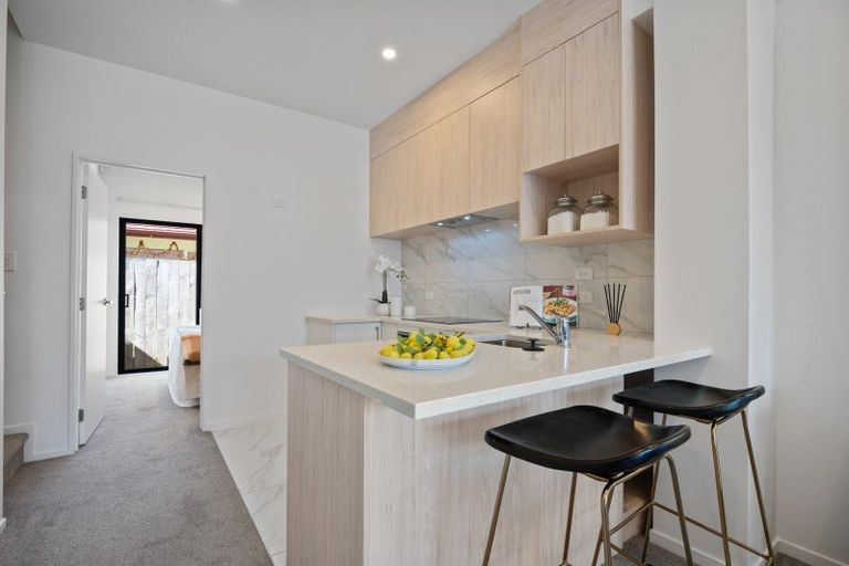 Photo of property in 10 Aumarire Lane, Favona, Auckland, 2024