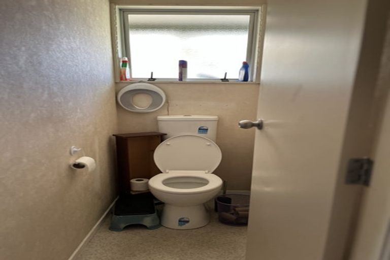 Photo of property in 11 Turquoise Place, Pukehangi, Rotorua, 3015