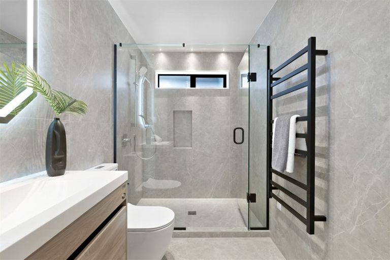 Photo of property in 49a Hart Road, Hauraki, Auckland, 0622